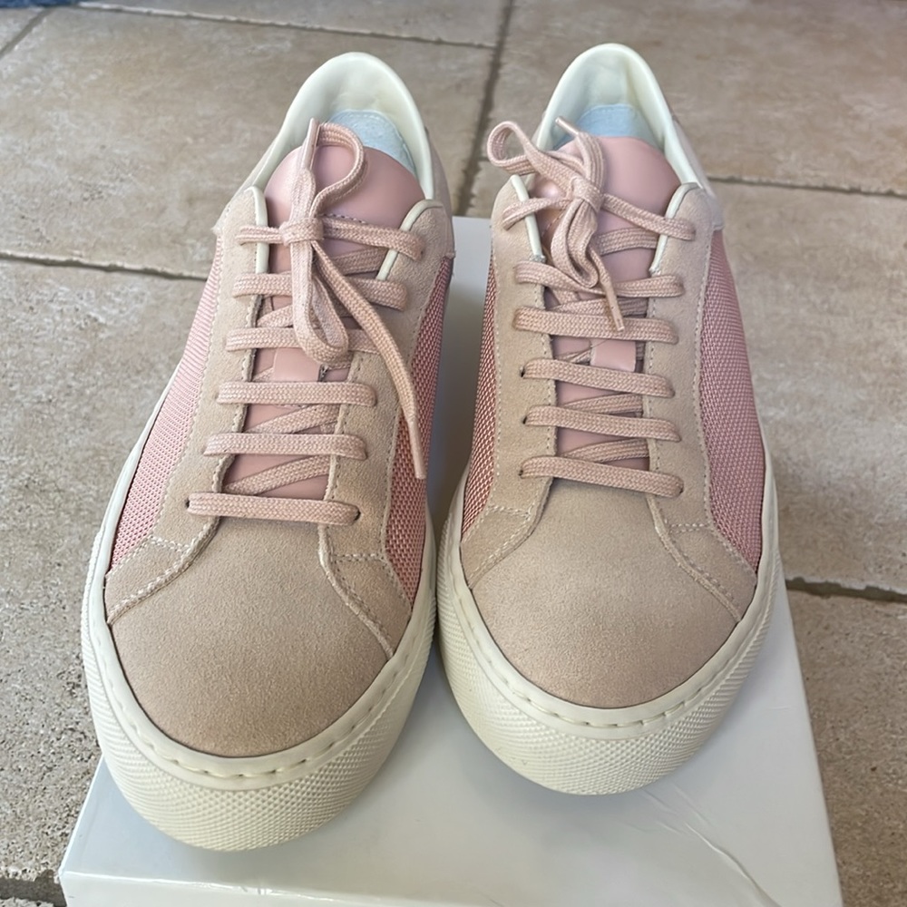 New Woman Common Projects - Picture 2 of 7